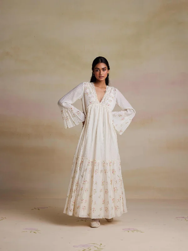 Savings Alert Vintage Garden Maxi Dress
