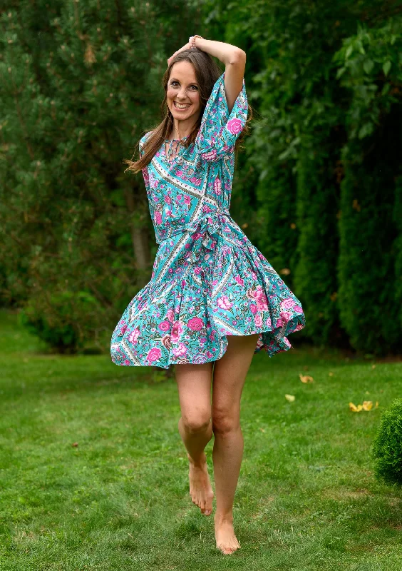 Weekend Flash Sale Rafaella Sky Roses Dress