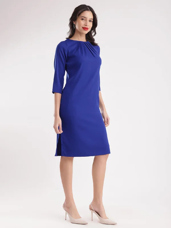 Savings Galore Front Pleat Shift Dress - Royal Blue