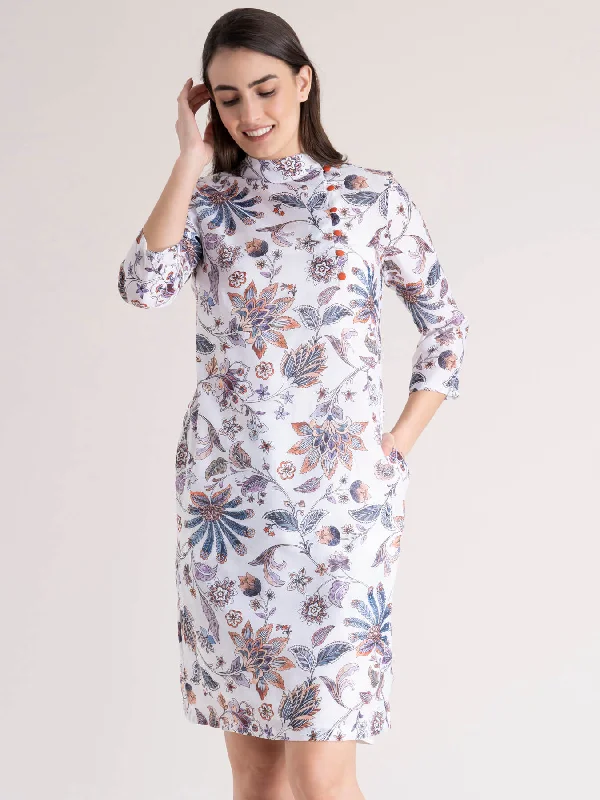 Exclusive Access Mandarin Collar Floral Shift Dress