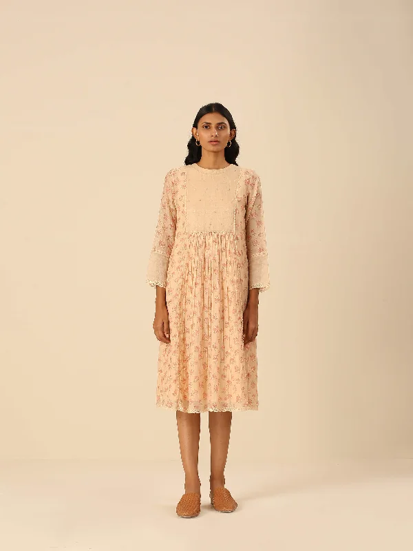 Price Fest Cottage Core Rose Midi Dress