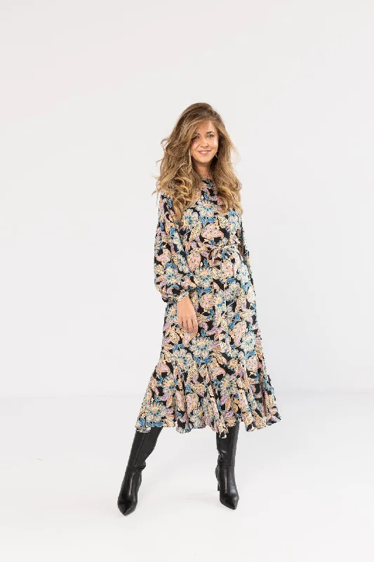Extra Savings Black Mistic Midi Dress
