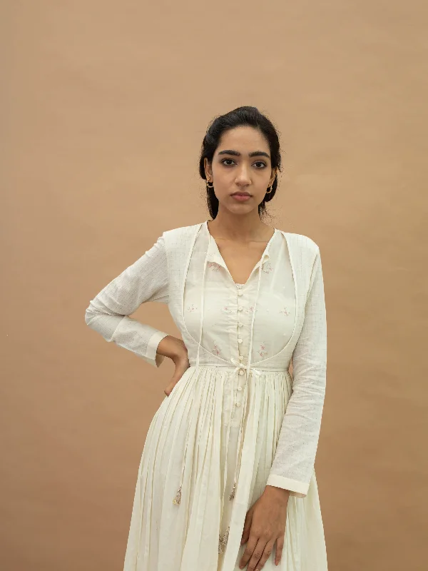 Don't Wait Daisy Tassels Maxi Dress