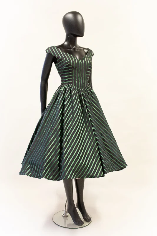 Deal Dash Vintage 1950s Green Stripe Dress