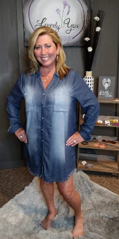 Markdown Madness Denim Days Chambray Frayed Hem Longline Shirt Dress/Jacket