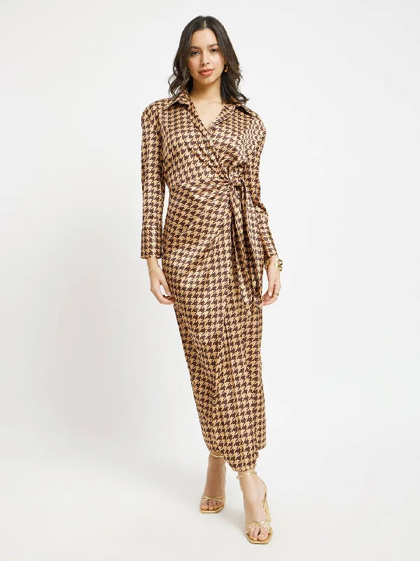 Exclusive Online Offer Satin Houndstooth Print Wrap Dress - Brown And Gold