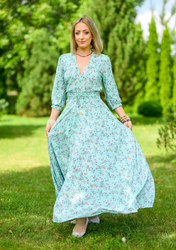 Value Deals Isabella Sky Flowers Rain Dress