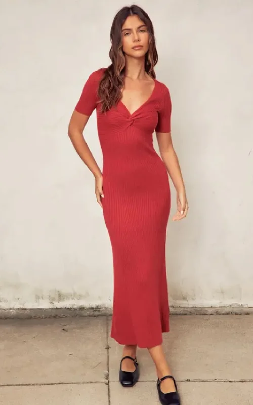 Factory Direct Sale Dress Forum- Twisted V Neck Short Sleeve Sweater Dress