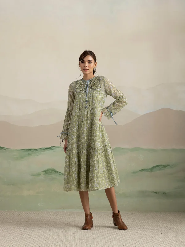 Super Deal Rolling Hills Midi Dress