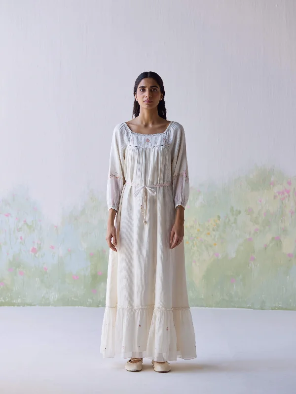 Price Slash Belle Maxi Dress