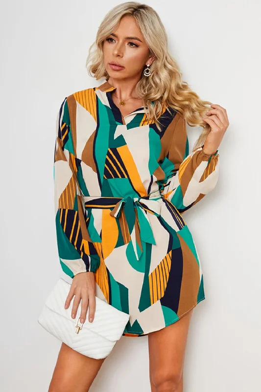 Savings Event Geometric Print Belted Curved Hem Dress