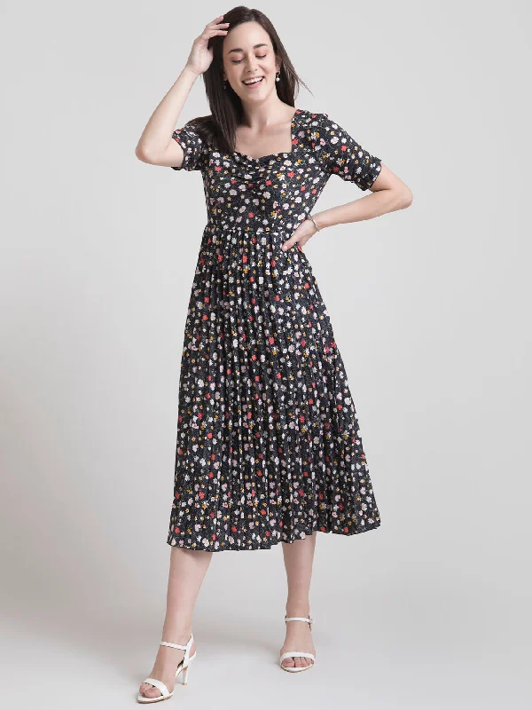 Year-End Sale Sweetheart Neck Ditsy Fit and Flare Dress - Black