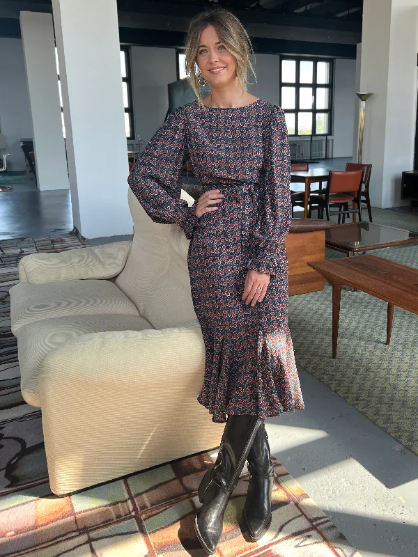 Hurry In Dark Purple Floral Midi Dress