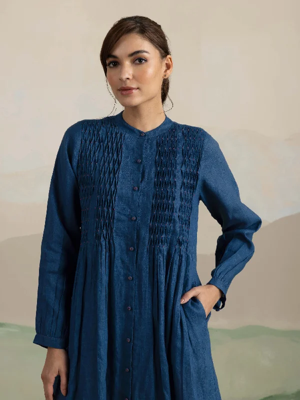 Friends and Family Sale Blue Creek Smock Linen Midi Dress
