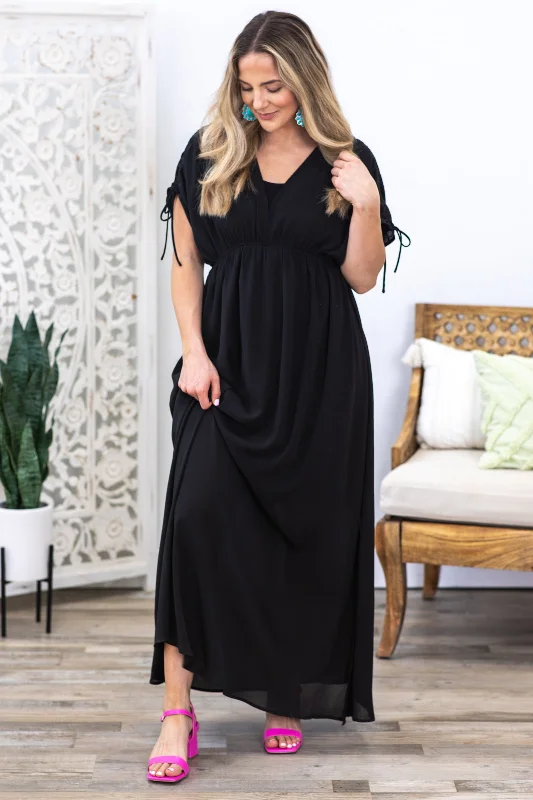 Special Discount Black V-Neck Maxi Dress With Pockets