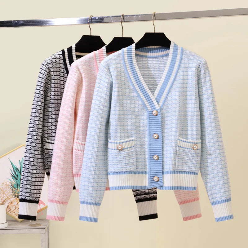Midnight Madness Znbbw Short Cardigan Women's Sweater Coat Autumn And Winter New Style Outer V-neck Loose Plaid Top All-match Casual Midnight Madness Znbbw Short Cardigan Women's Sweater Coat Autumn And Winter New Style Outer V-neck Loose Plaid Top All-match Casual