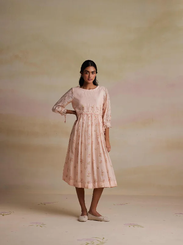 Steals and Deals Primavera Midi Dress