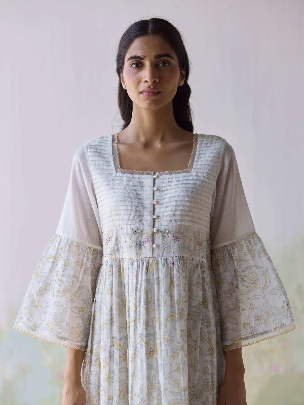 Savings Bonanza Matilda Pleat Midi Dress