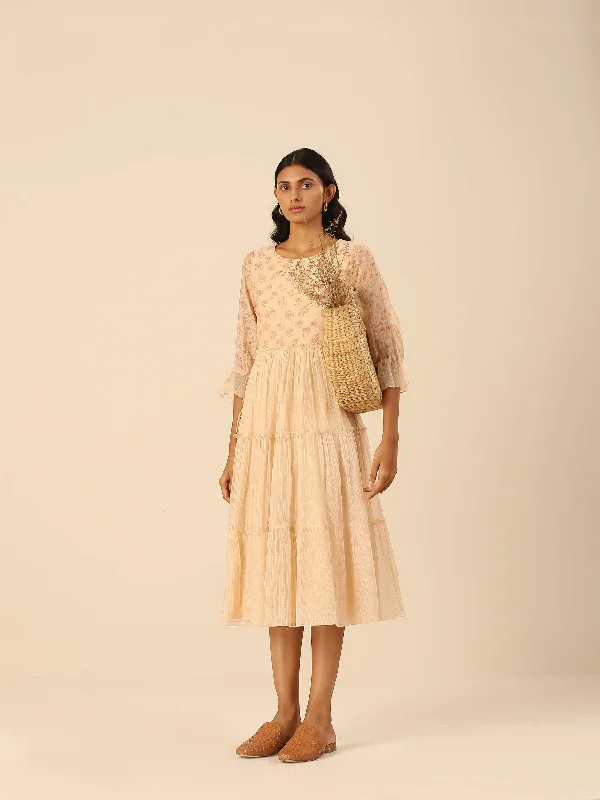 Warehouse Sale Gul Tier Midi Dress