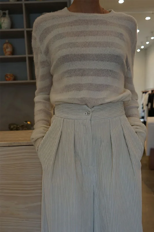 Flash Sale Milk Stripe Sweater