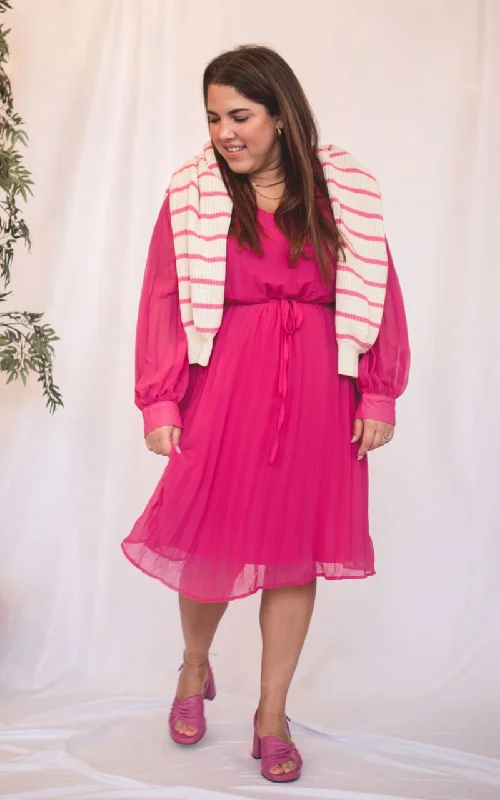Unmissable Offer Fransa Plus - Linda Pleated Dress